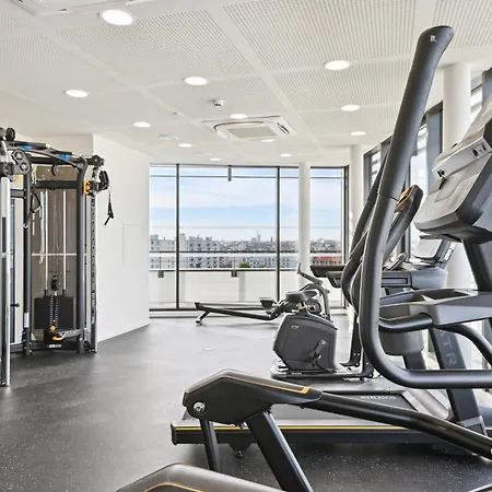 Suites Paris Ouest Colombes Aparthotel