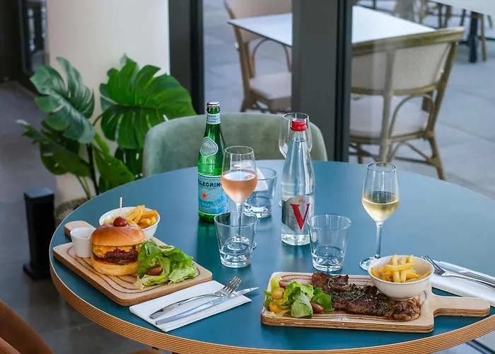 - Paris Ouest - Colombes Aparthotel 3*
