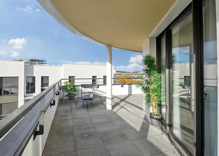 - Paris Ouest - Colombes Aparthotel