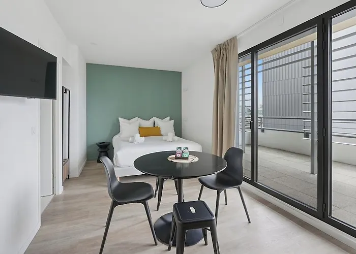 - Paris Ouest - Colombes