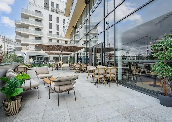 - Paris Ouest - Colombes 3* Bois-Colombes